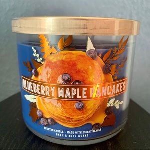 Bath & Body Works Blueberry Maple Pancake Candle